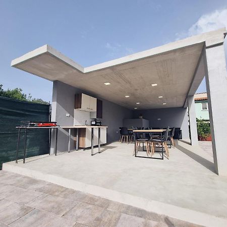 Appartamento Apartman 2 Ližnjan Esterno foto