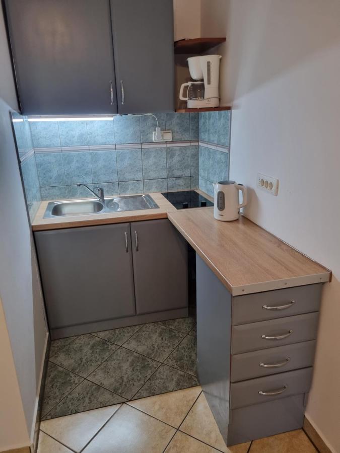 Appartamento Apartman 2 Ližnjan Esterno foto